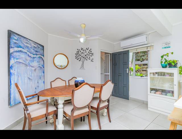 3 BEDROOM APARTMENT FOR SALE IN NEWSEL BEACH